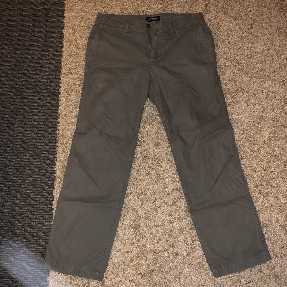 Men’s gray American Eagle pants